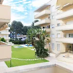 Uhc Aqua Family Complex Apartment